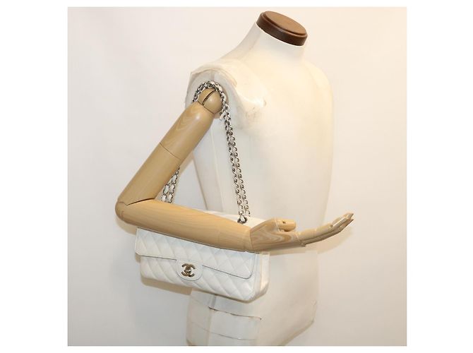 CHANEL Borsa a spalla con catena con patta foderata in matelasse Caviar Skin White CC Auth knn085 Bianco - vista 33