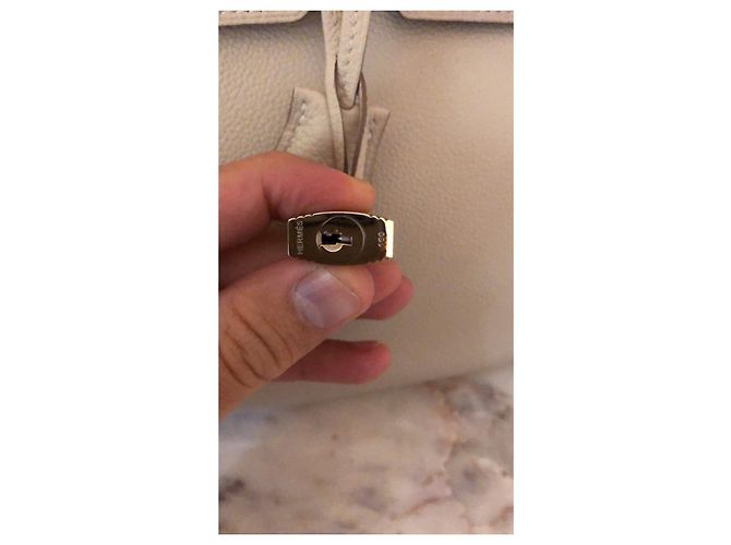Hermès Birkin 30 in pelle beige - vista 4