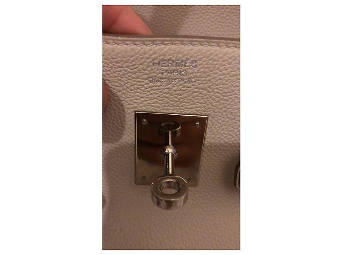 Hermès Birkin 30 in pelle beige - vista 9