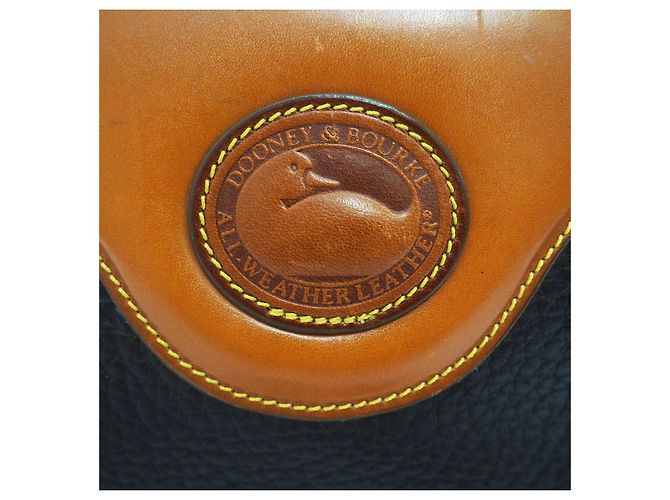 Dooney & Bourke Borsa a tracolla Donney & Bourke in pelle nera e marrone Nero - vista 7