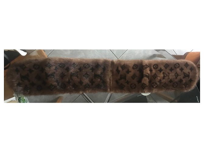Louis Vuitton Lenços Marrom - vista 8