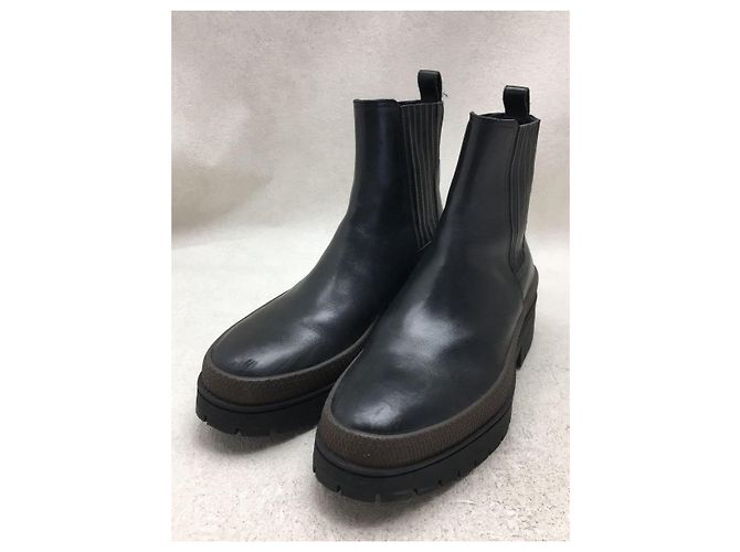 Hermès Boots Black - view 2