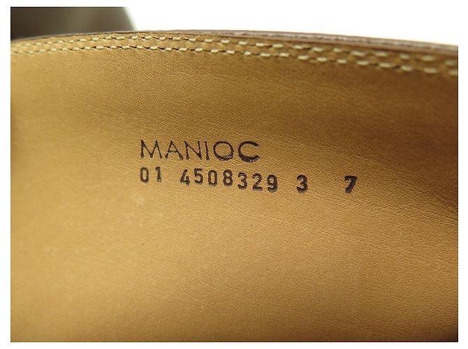 NOVE SAPATOS DE MANDIOCA HESCHUNG 7 41 BOTAS COM FIVELAS DE COURO MARROM - vista 5