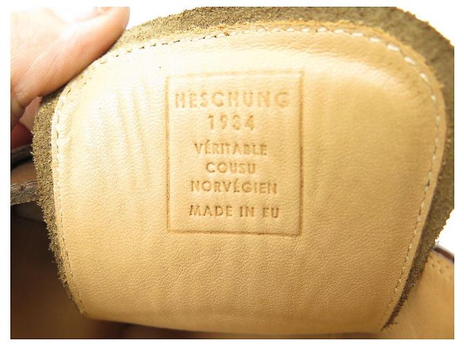 NOVE SAPATOS DE MANDIOCA HESCHUNG 7 41 BOTAS COM FIVELAS DE COURO MARROM - vista 6