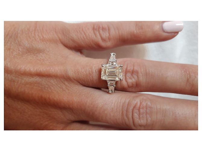 Autre Marque Verlobungsring aus Platin mit Smaragdschliff Diamant Silber - Ansicht 7