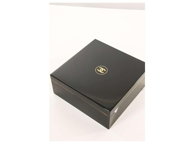 Scatola di Chanel Nero - vista 2
