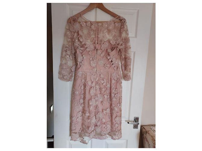 Vera Wang Spitzen- und Paillettenkleid in Blassrosa Pink - Ansicht 9