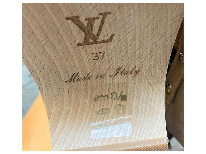 Sublime new Louis Vuitton clogs in box 37 Collection 1854 White Blue - view 8