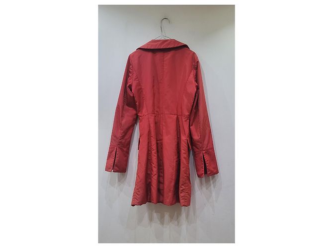 Gianfranco Ferre Vintage GFF Ferré Roter wasserdichter Trenchcoat - Ansicht 9