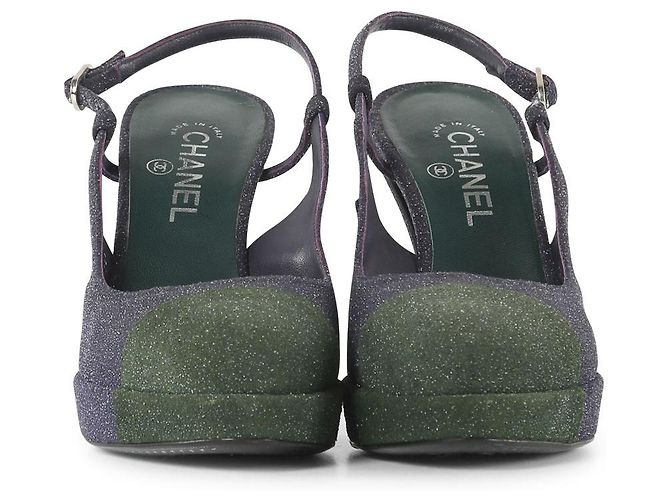 Décolleté Chanel con plateau e cinturino con cinturino blu navy e verde oliva - vista 3