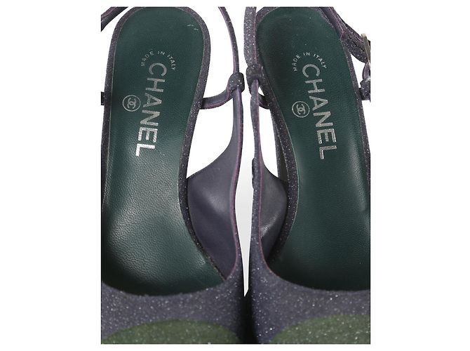 Décolleté Chanel con plateau e cinturino con cinturino blu navy e verde oliva - vista 6