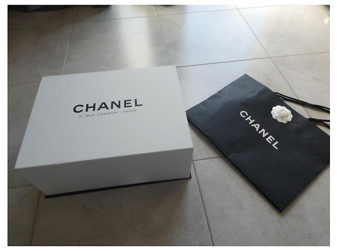 grande boite vide chanel pour sac a main Blanc - vue 5