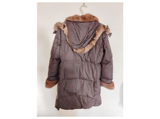 Chaqueta de Plumas Weekend Max Mara Capucha de Pelo de Conejo Marrón Oscuro - vista 5