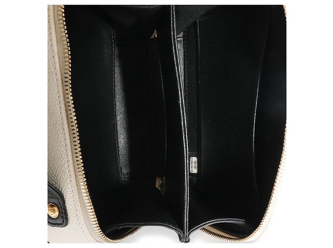 Vanity Chanel White Quilted Caviar Kleiner filigraner Kosmetikkoffer Weiß - Ansicht 7