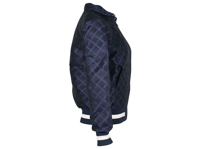 Timeless Chanel gesteppte Bomberjacke aus marineblauem Polyester - Ansicht 2