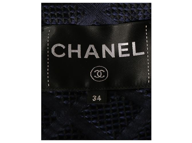 Timeless Chanel gesteppte Bomberjacke aus marineblauem Polyester - Ansicht 4