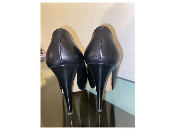 Décolleté Chanel in pelle d'agnello nera Nero - vista 6