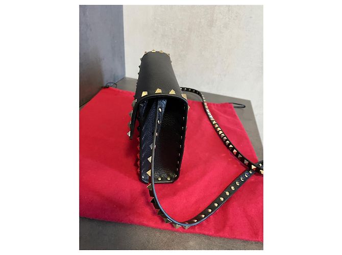 Valentino Garavani BORSA A TRACOLLA SMALL ROCKSTUD GRAINY in pelle di vitello Nero - vista 7