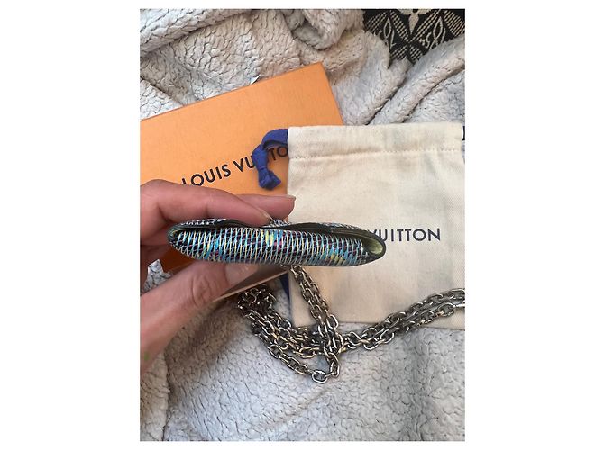 Collana con ologramma Kirigami LV Pop limitata di Louis Vuitton Blu - vista 5