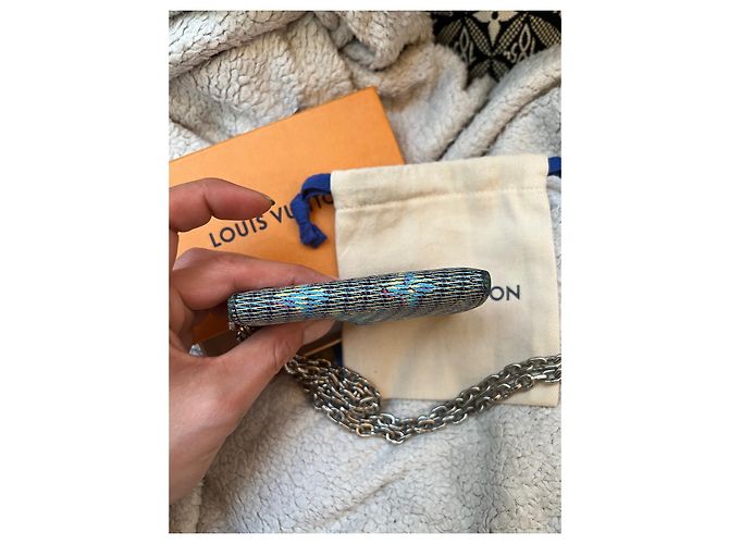 Collana con ologramma Kirigami LV Pop limitata di Louis Vuitton Blu - vista 7