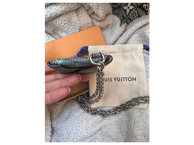 Collana con ologramma Kirigami LV Pop limitata di Louis Vuitton Blu - vista 8