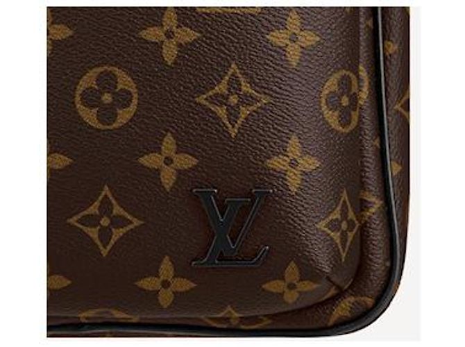 Louis Vuitton Borsa a tracolla LV Avenue in tela con monogramma Marrone - vista 3