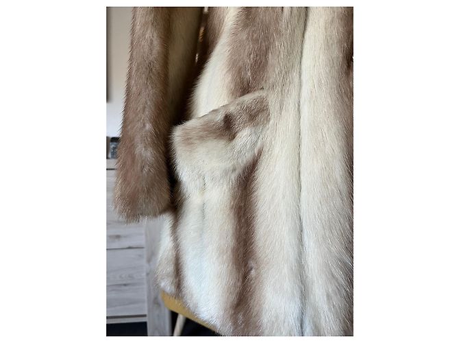 Abrigo de piel de visón Christian Dior beige - vista 6
