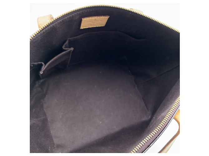 Louis Vuitton Amarante Monogramm Vernis Bellevue PM Einkaufstasche Lila - Ansicht 6