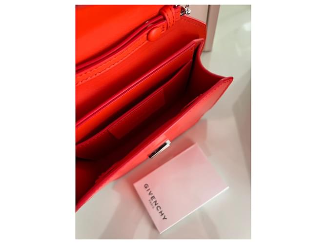 Borsa Givenchy Bow Cut in pelle corallo - vista 6