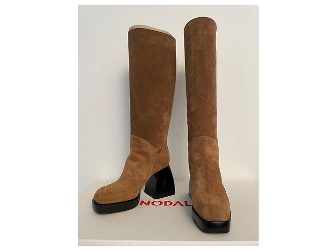 Autre Marque NODALETO BULLA SOLAL Wildleder Stiefel Haselnuss - Ansicht 2
