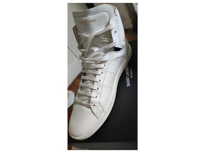 Sneakers alte Yves Saint Laurent in pelle di struzzo color eggshell Bianco sporco - vista 10