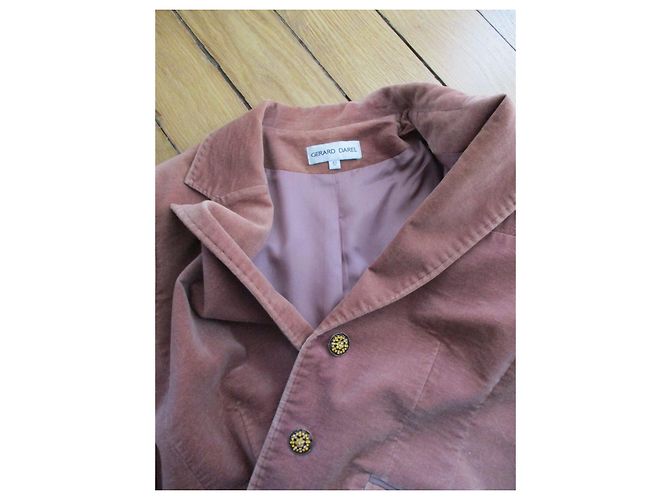 Gerard Darel Blazerjacke aus blassrosa Samt, Taille 42. Pink - Ansicht 4