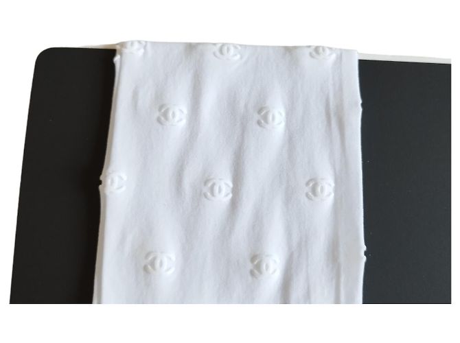 Chanel Medias Blancas con Logos CC Otoño-Invierno 2020-2021 Blanco - vista 2
