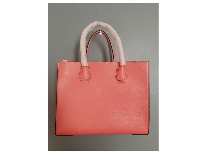 Borsa a mano Michael Kors Mercer in pelle rosa con finiture oro Gold hardware - vista 5
