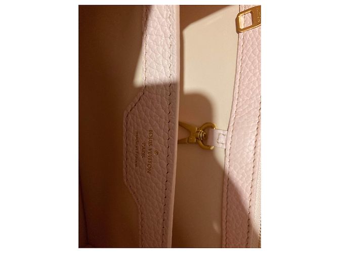 Louis Vuitton Capucines BB Borsa a mano rosa in pelle Taurillon - vista 6