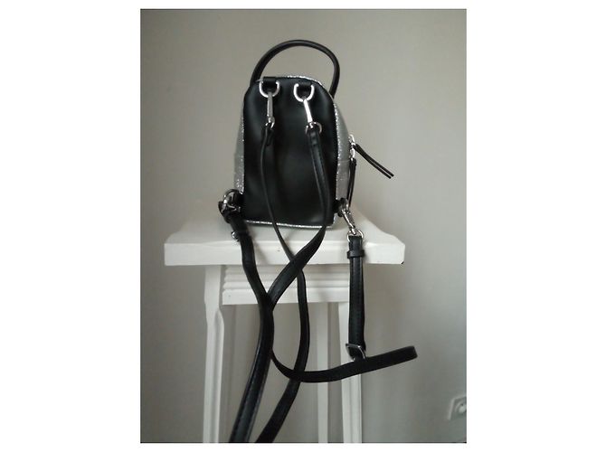 Mini zaino Chiara Ferragni argento - vista 3