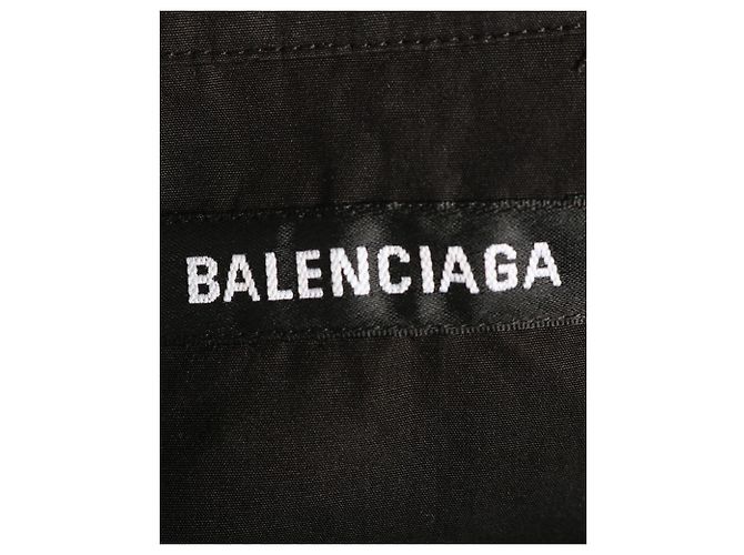 Balenciaga Quest Buttondown-Hemd aus schwarzem Polyester - Ansicht 5