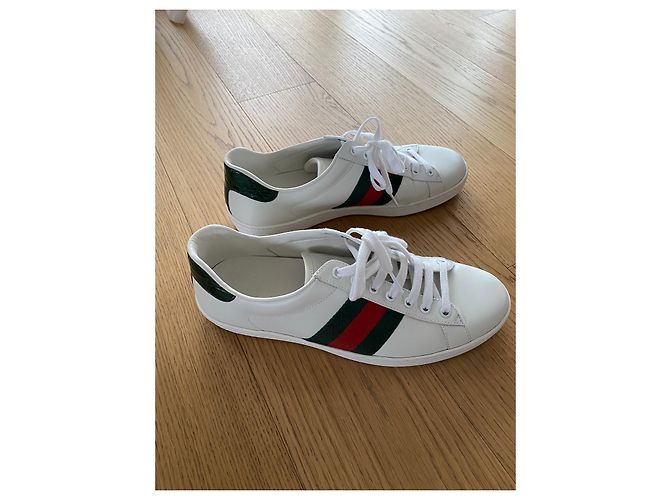 Sneakers basse Gucci Ace in pelle bianca Bianco - vista 2