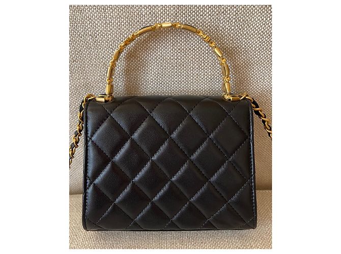 Chanel Pochette in pelle di agnello nera con patta con manico superiore Nero - vista 3