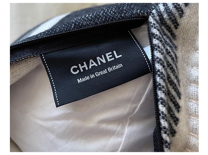 Chanel Cuscino quadrato grande in lana e cashmere CC nero beige Multicolore - vista 6