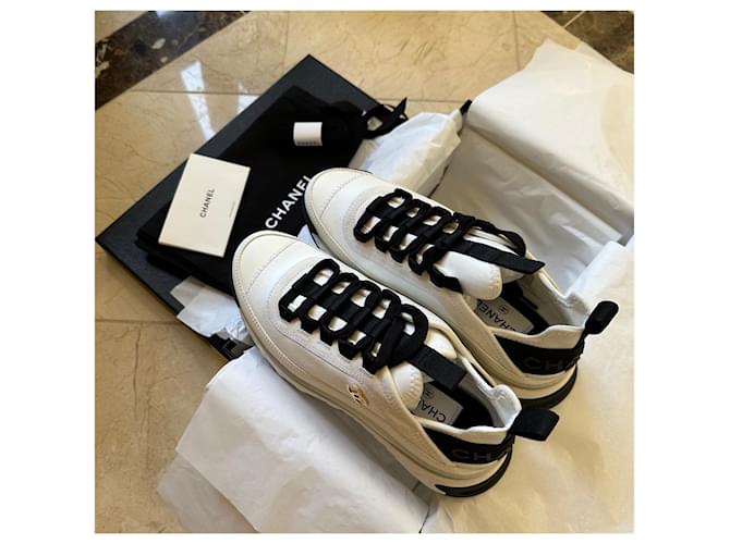 Sneakers Classiche CHANEL in Avorio Bianco - vista 10