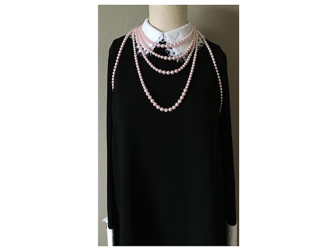 Chanel Collana corpo multistrato di perle rosa da passerella - vista 4