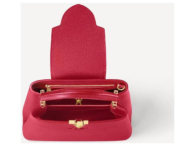 Louis Vuitton LV Capucines BB rosso scarlatto - vista 3