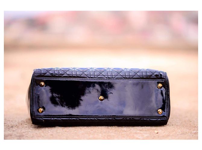 Borsa Christian Dior Lady Dior in pelle verniciata nera - vista 5