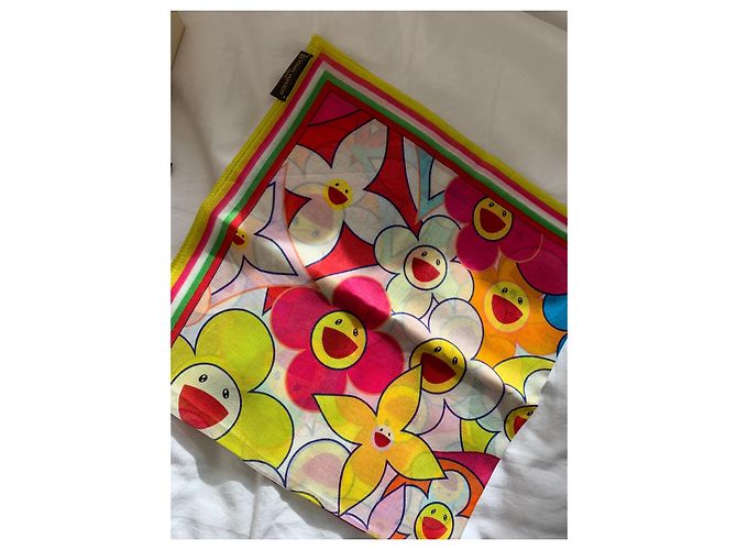 Louis Vuitton Bandana Cosmic Blossom de edición limitada Multicolor - vista 2