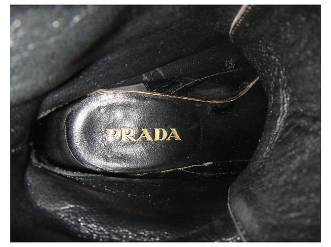 Botas Prada Nubuck Taupe 37.5 Gris pardo - vista 9