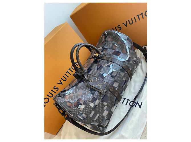 Montsouris Louis Vuitton KEEPALL 50 AVEC BANDOULIÈRE Monogram Chess Marron - vue 3