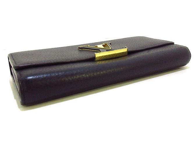 Louis Vuitton Capucines Negro - vista 7