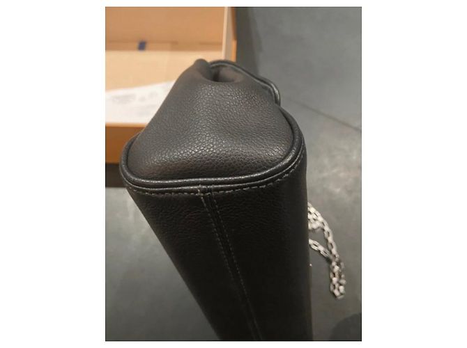 Louis Vuitton Saint Germain PM Monogram Empreinte Pelle Grigia Grigio - vista 5