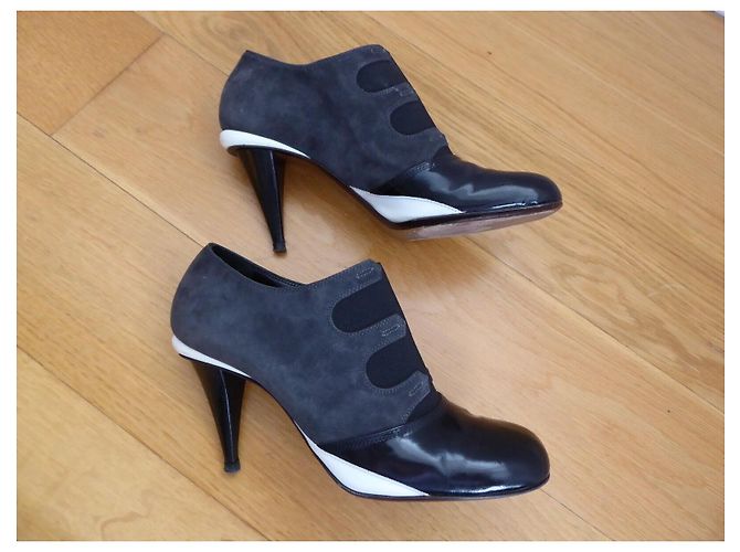 Fendi ankle boots from leather, suede with elastic inserts Black White Grey - view 14